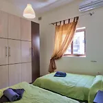 Emerald Court & Penthouse With Heated Jacuzzi * Sliema