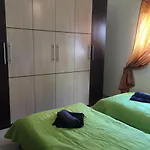 Apartment Emerald Court & Penthouse With Heated Jacuzzi Sliema