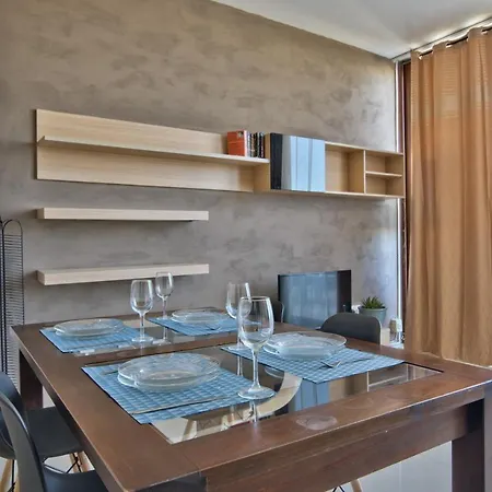 Radiant & Penthouse With Jacuzzi * 斯利马