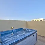 Emerald Court Apartments & Penthouse With Heated Jacuzzi 아파트 슬리에마