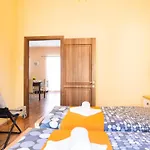 Emerald Court Apartments & Penthouse With Heated Jacuzzi
