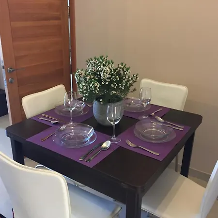 Emerald Court - Radiant & Penthouse By Shortletsmalta Apartament *