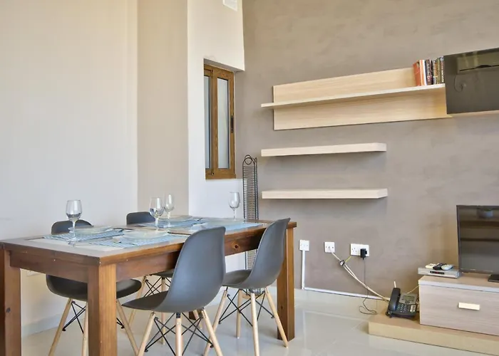 Radiant & Penthouse With Jacuzzi * 슬리에마