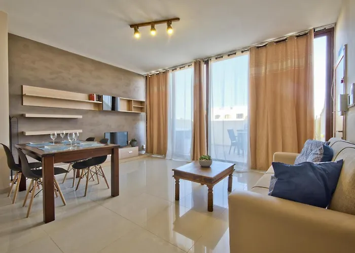 Radiant & Penthouse With Jacuzzi * 슬리에마