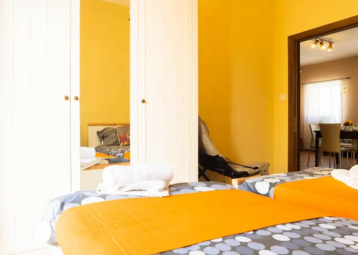 아파트 Radiant & Penthouse With Jacuzzi