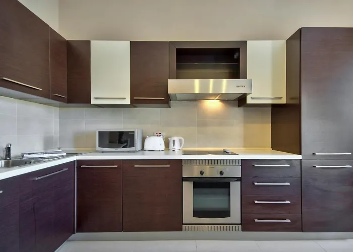 Radiant & Penthouse With Jacuzzi * 슬리에마