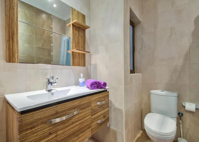 아파트 Radiant & Penthouse With Jacuzzi *