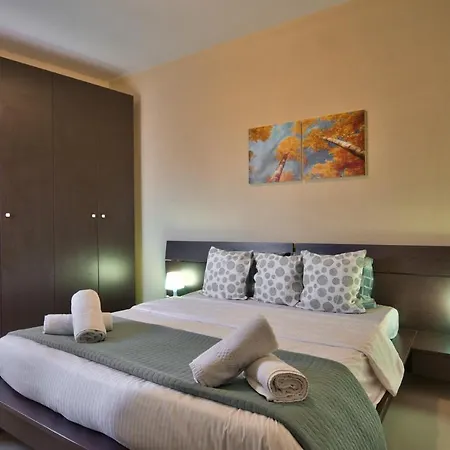 Apartment Emerald Court - Radiant & Penthouse By Shortletsmalta *